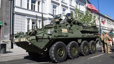 САЩ продават бронирани машини "Страйкър" на България за ,1,5 млрд. долара