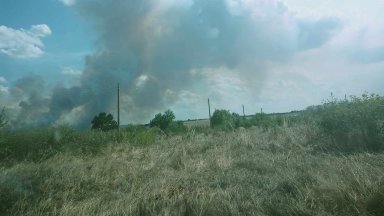 Евакуират две села в Свиленградско заради пожар
