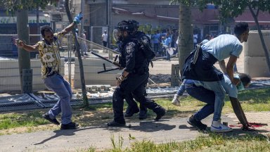 Сблъсъците избухнаха вчера когато протестът срещу събитие организирано от еритрейското