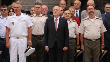 Тагарев се е запознал с гледните точки на двете страни