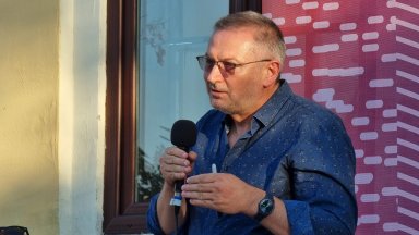 Испанският писател Хавиер Серкас среща Георги Господинов в София