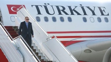 Президентът Реджеп Тайип Ердоган пристигна в Русия в 12 15