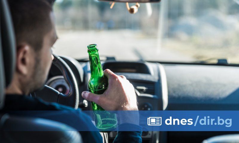 Тъжната констатация според него обаче е, че хората не се плашат