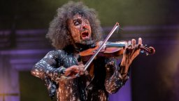 Нежният звяр на цигулката: Ара Маликян в Пловдив