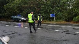 Община Царево апелира: Отложете пътуванията заради очаквани тежки метеорологични условия