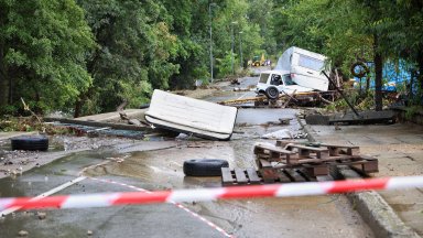 Наводненията в Черноморския регион нанасят сериозни материални щети понякога отнемат