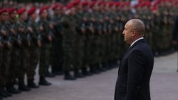 Президентът за 138 г. от Съединението: Само единни можем да преодолеем изпитанията (видео)