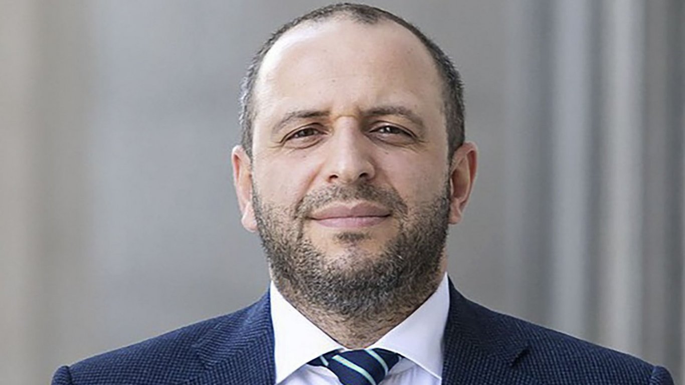 Зеленски: Умеров може да рестартира министерството на отбраната