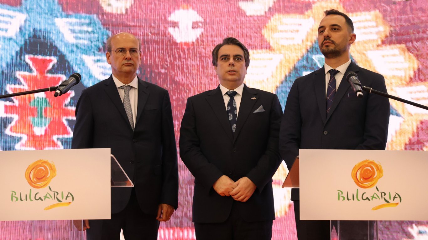 Атина: България е по-важна за Гърция, отколкото се мисли