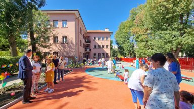 Откриха първата ясла със система за геотермално отопление и охлаждане в Бургас (снимки)