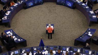 Фон дер Лайен посочи че след енергийната и продоволствена криза