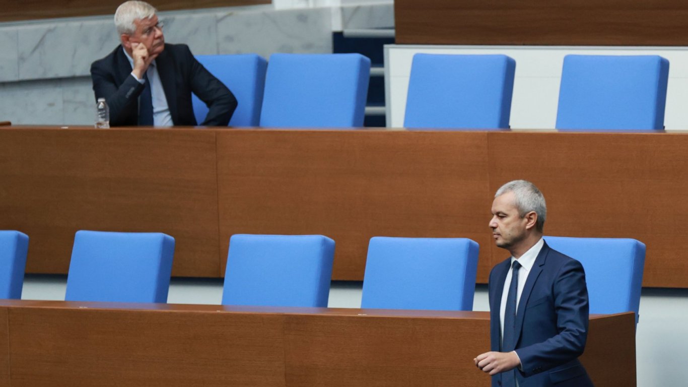 Кирил Вътев към "Възраждане": Не сте ме назначили вие, че да ми искате оставката
