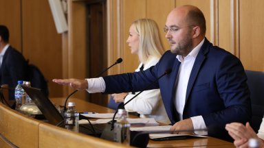 Георги Георгиев: За мен беше чест да ръководя столичния парламент (видео)