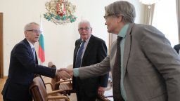 До дни чакаме становище от Венецианската комисия за промените в Конституцията