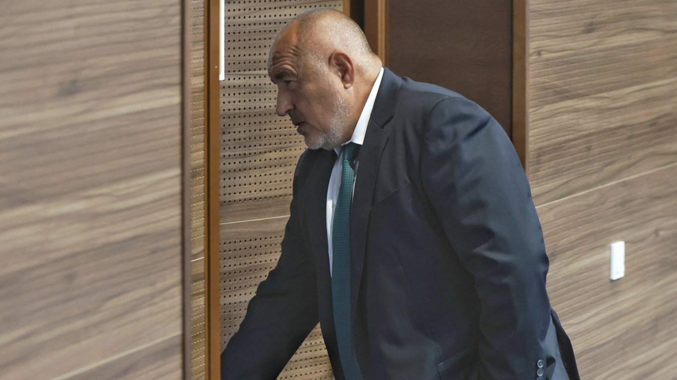 Борисов чака да свърши ретроградният Меркурий, тогава ще обяви кандидата за кмет на София