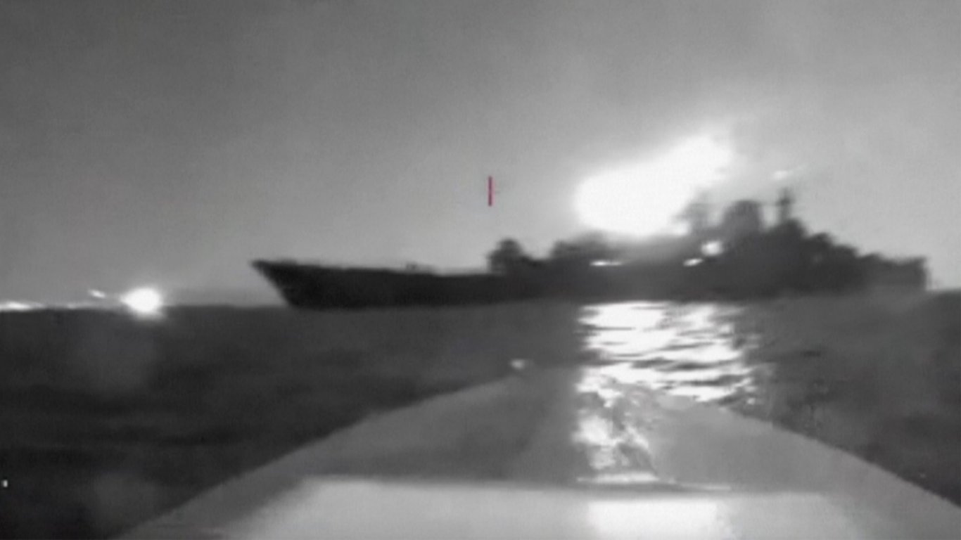 Киев готви повече удари с дронове по руски кораби в Черно море