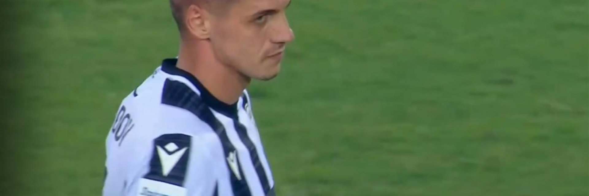 Десподов дебютира с гол в Гърция, VAR обаче му го отне