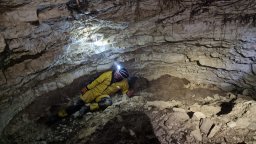 Откриха нова пещера в България