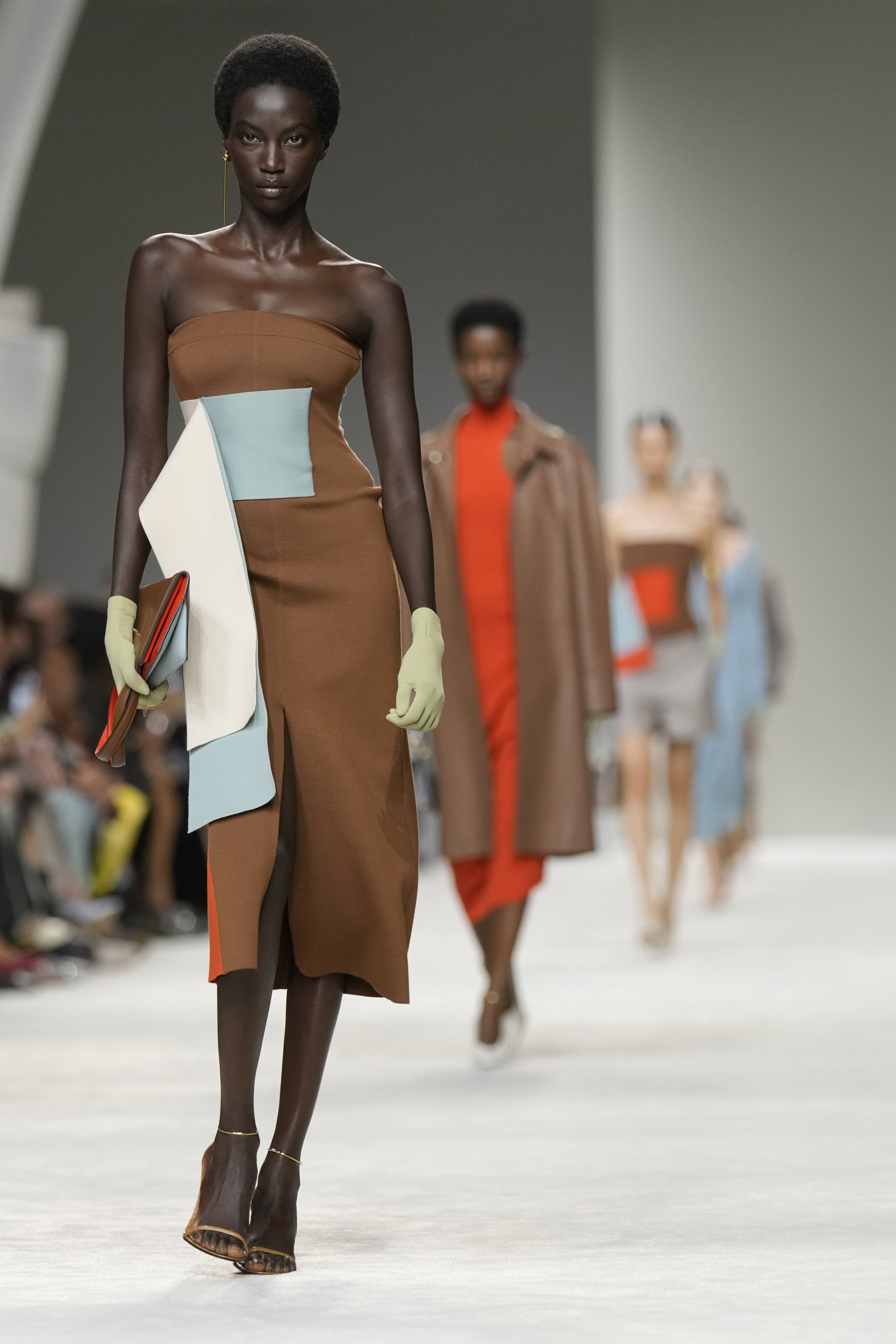 "Fendi"