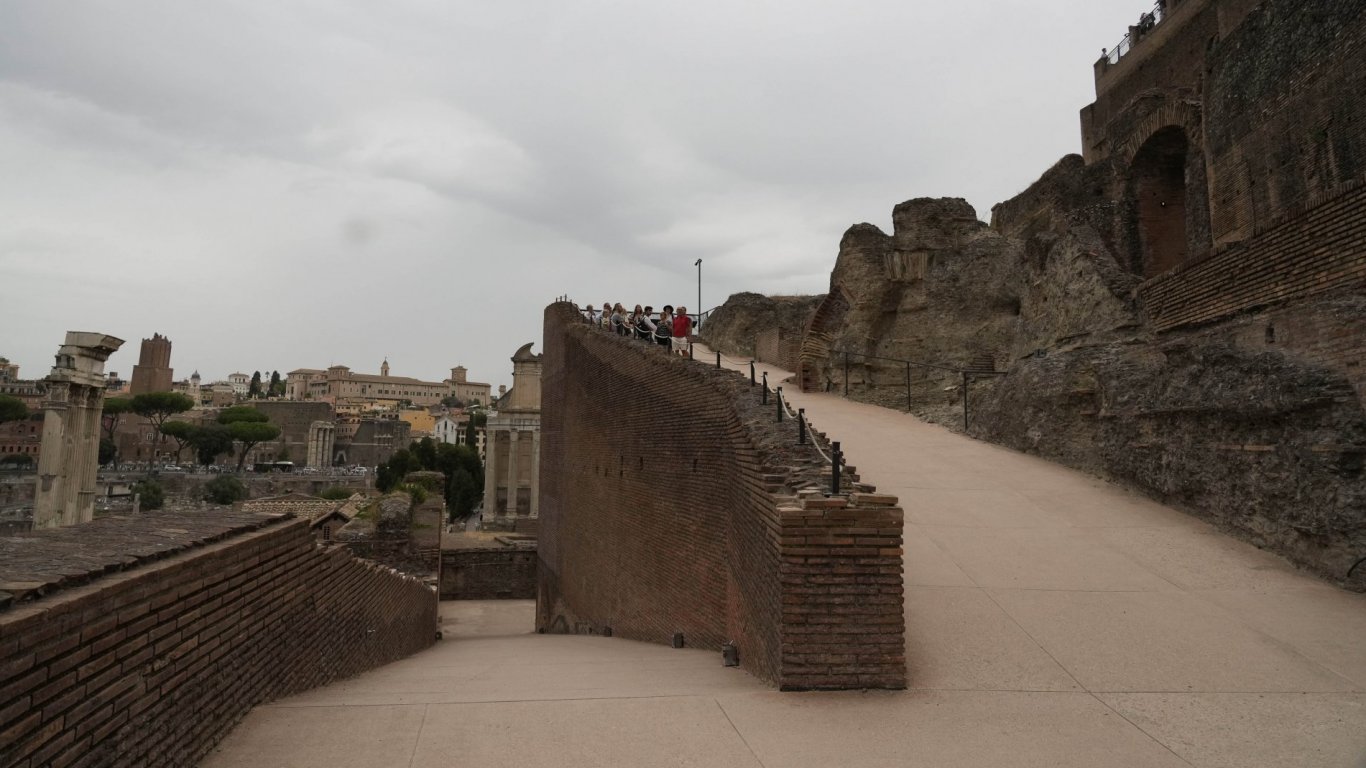 Древен дворец в Рим отвори за туристи след десетилетия реставрация
