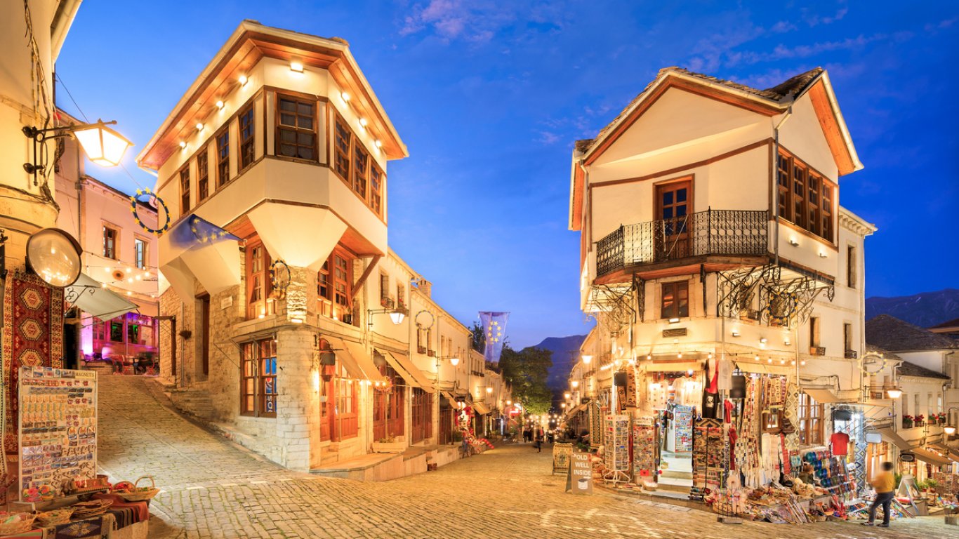 Албания отчита пореден рекорд в туризма