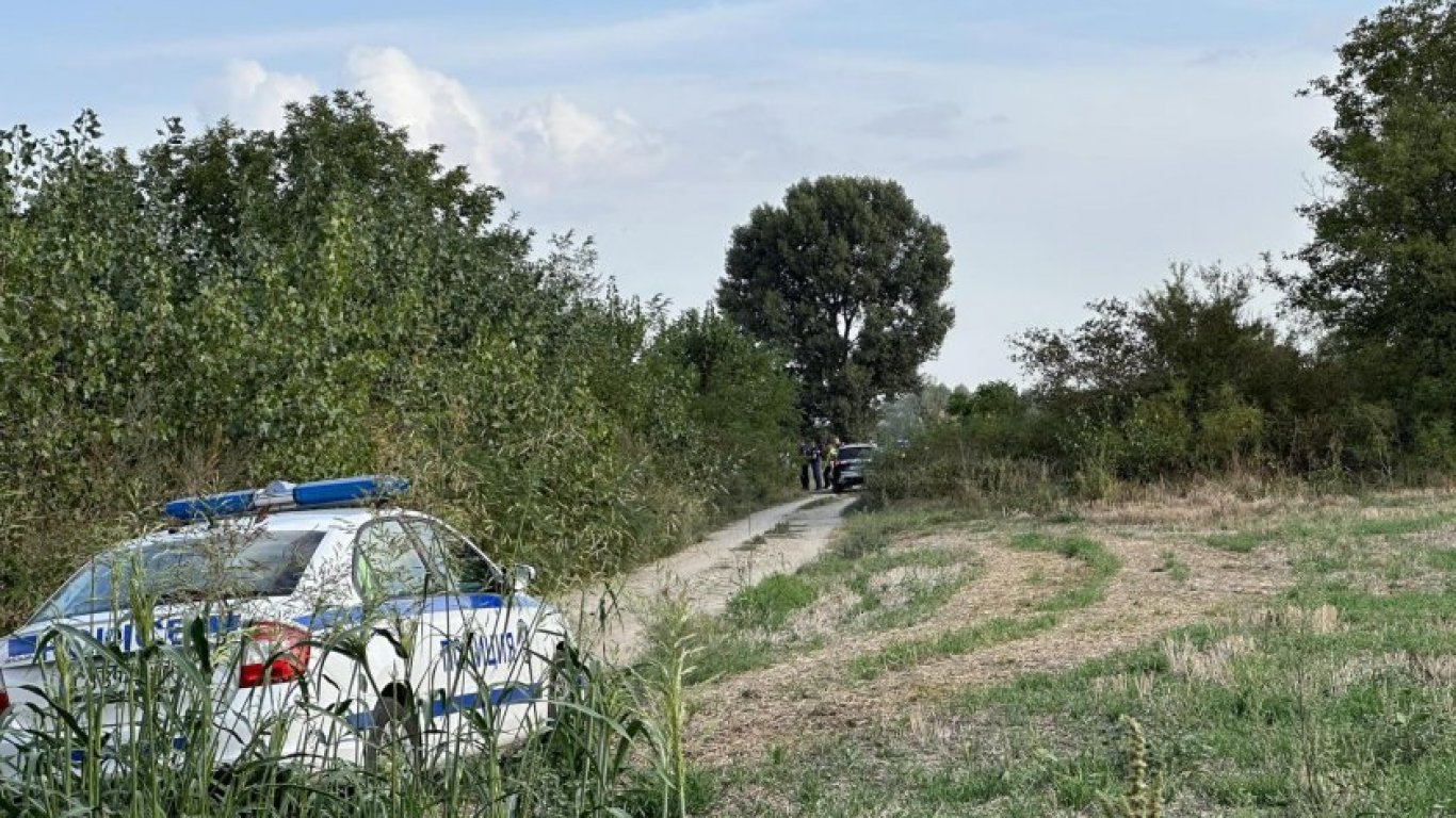 Гонка с два автомобила с мигранти край Пловдив