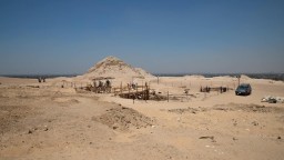 Откриха неизвестни досега помещения в пирамидата на древноегипетския фараон Сахура в Абу Сир