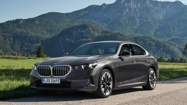 BMW Серия 5 допълни гамата си с две plug-in хибридни версии