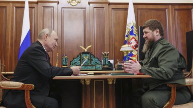 Путин се срещна с Кадиров в Кремъл, похвали бойците му (видео)