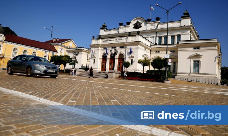 Проблемните участъци са в зоната около сградата на Народното събрание,