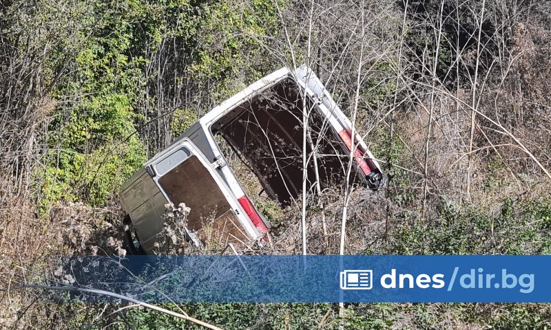 катастрофира близо до Шабла. Един човек е загинал на място, има