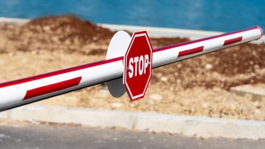 За това настояват евродепутатите от ГЕРБ ЕНП Емил Радев и Андрей