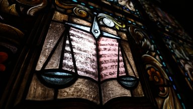 На втора инстанция е потвърдено присъденото от Окръжния съд задължение