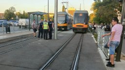 Двама души бяха ударени от трамваи в София в рамките на няколко часа