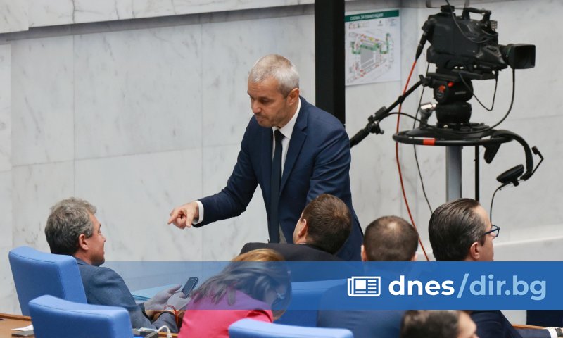 Депутатите призовават ПП-ДБ, ИТН и БСП също да не участват в