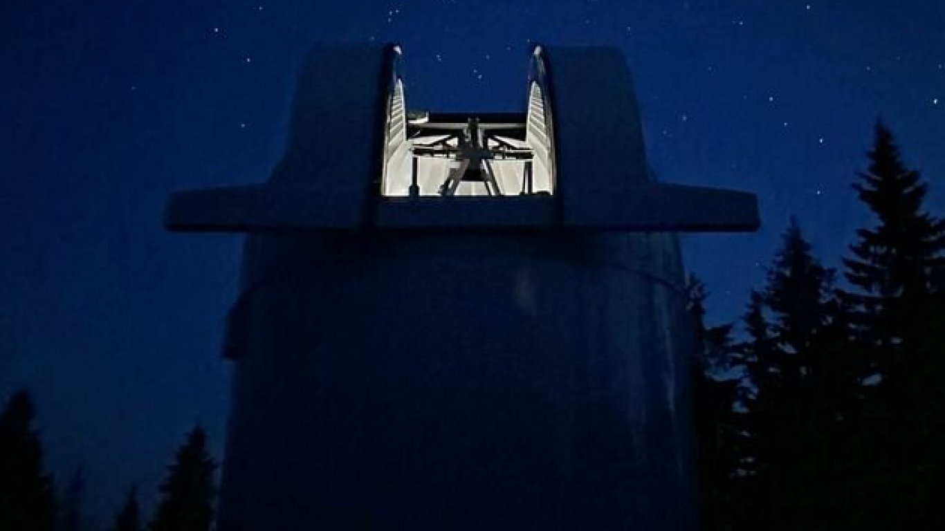 През февруари започва научната дейност с новия роботизиран телескоп в НАО Рожен