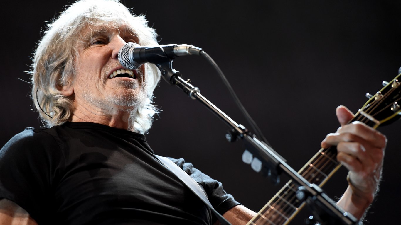 Защо съоснователят на Pink Floyd - Роджър Уотърс, остави публиката си в Лондон бясна
