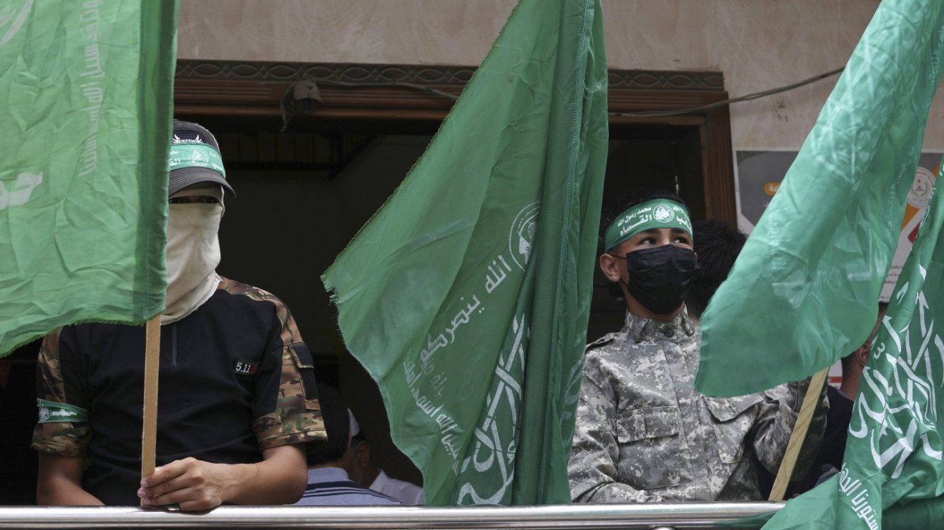 "Хамас" отказа да дава информация за пленниците, докато Израел не спре нападенията срещу Газа