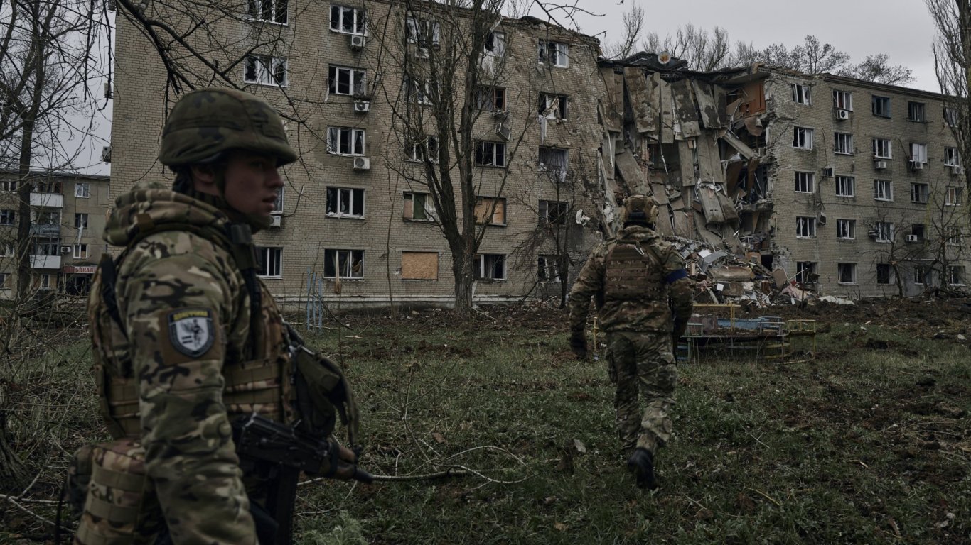 Украинската Рада реши на първо четене затворници да бъдат мобилизирани в армията