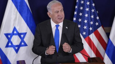 Всички членове на Хамас са обречени над земята под