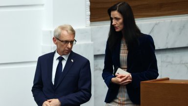 Денков ще определя министър за заместник при отсъствие, от ИТН поискаха да е Асен Василев