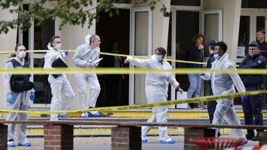 Учител загина след атака с нож във френско училище, Макрон отпътува за мястото на трагедията