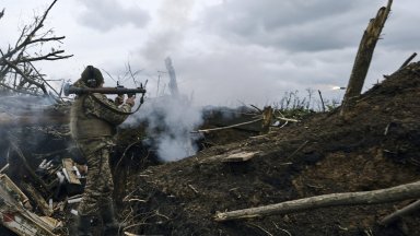 Ожесточени боеве в Източна Украйна и непрекъснати руски атаки срещу Авдеевка