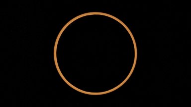 "Огнен пръстен": В Западното полукълбо наблюдаваха слънчевото затъмнение