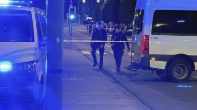 Двама футболни фенове са убити в Брюксел, стрелецът е викал "Аллах Акбар"