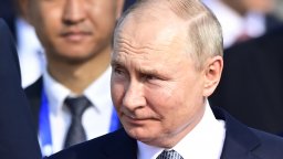 „Ню Йорк Таймс“: Путин е предал по дипломатически канали, че е готов да спре огъня 