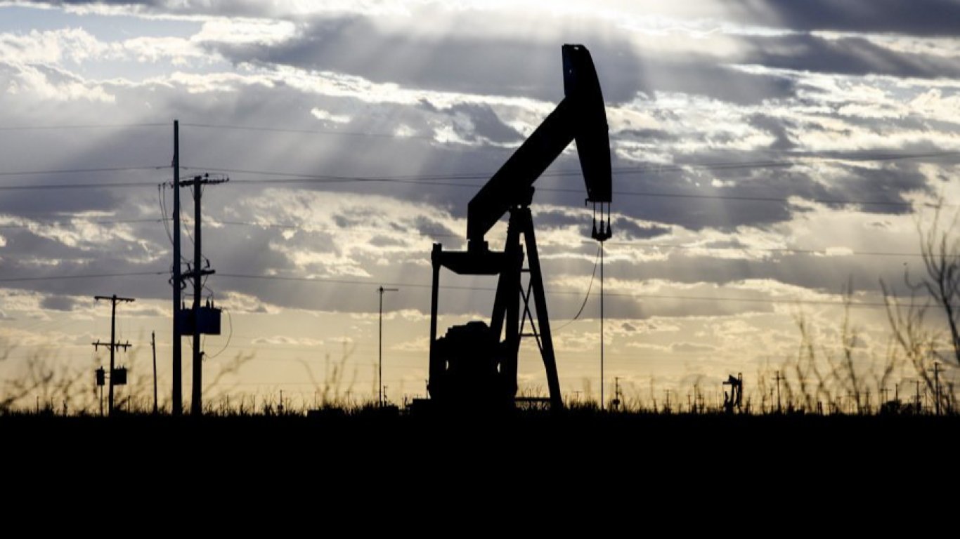 Защо "големият петрол" се завръща и какво означава това за климата