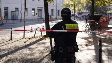 При нужда от съдействие българските граждани могат да се свържат