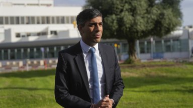 От своя страна Мицотакис каза че спорът му със Сунак