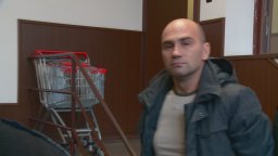 Обвинен за блудство с дете фотограф се разплака в съда